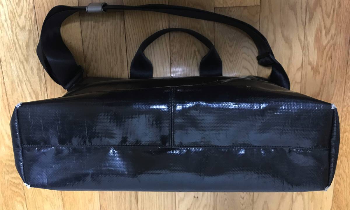 Freitag FREITAG F302 ROY(ブラック&ホワイト)ラップトップバッグ