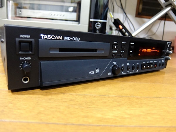 ☆極上品 TASCAM MD-02B バランス入出力装備 2011年製 MDLP・グループ
