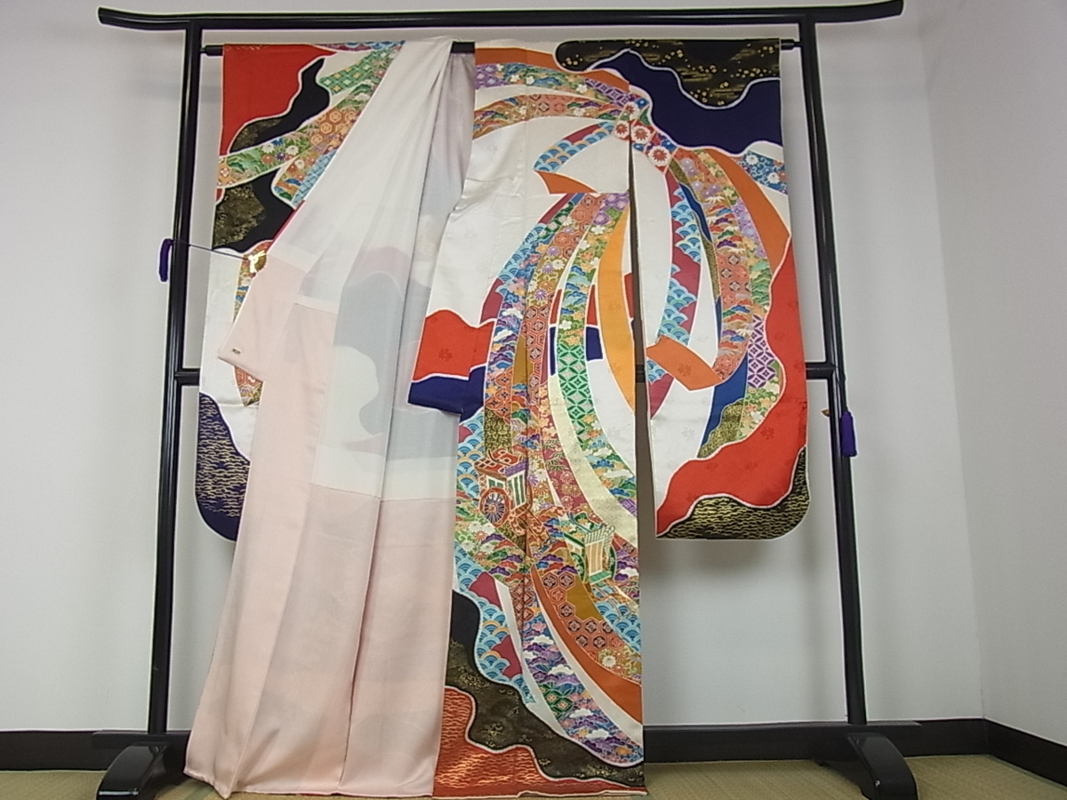 ヤフオク！ベストストア受賞店■平和屋着物■極上　振袖　駒刺繍　束ね熨斗吉祥花御所車文　本金箔　三越扱い　逸品m429