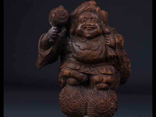 古美術品 玉杢 瘤杢 細密彫刻 大黒天 時代品 pr05