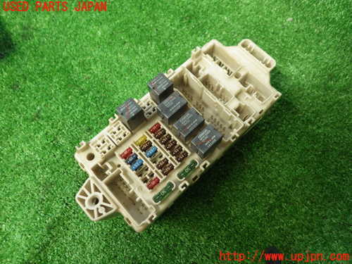2UPJ-45656742]ランエボ7 GT-A(CT9A)ヒューズボックス2 中古 【公式通販】