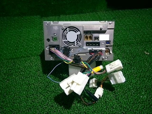 ダイハツ 純正オプション HDDナビ NHZP-W63D 中古動作確認済み 【公式