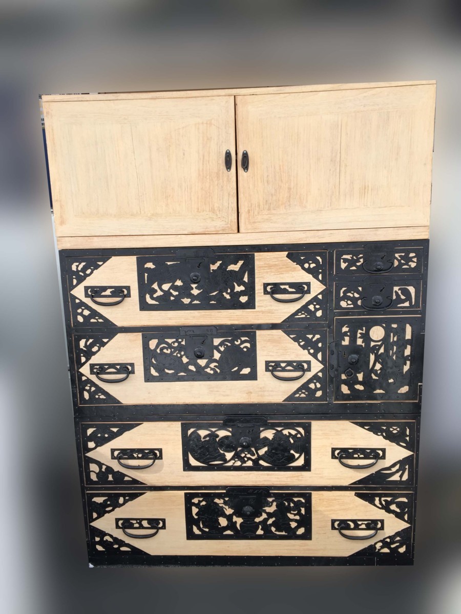 美品❭総桐箪笥 ロング 3分割