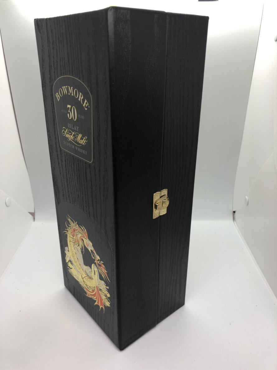 特価セールコーナー ウイスキー スコッチ ボウモア BOWMORE 30年 ドラゴンボトル セラミックボトル 陶器 750ml 箱付