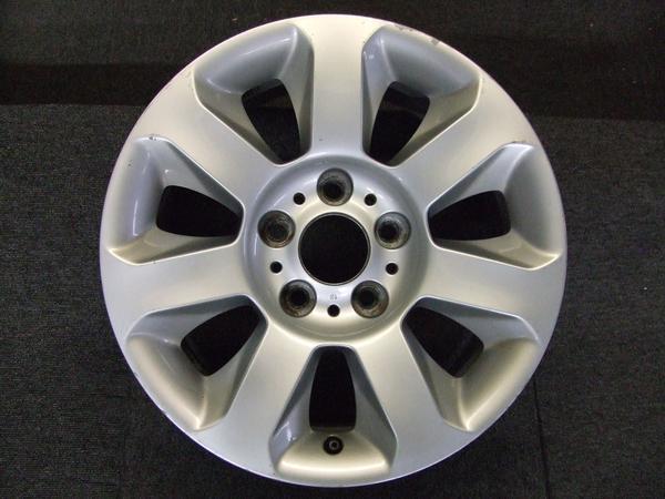Ｆ８３●ＢＭＷ　Ｅ６０純正●16インチ1本●7J PCD120 OFF+20●● E60 7J Wheel Ｆ３０系３シリーズ純正を ＢＭＷ３シリーズ純正１６インチ入庫です。 0