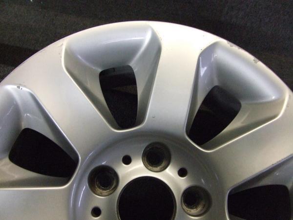 Ｆ８３●ＢＭＷ　Ｅ６０純正●16インチ1本●7J PCD120 OFF+20●● E60 7J Wheel Ｆ３０系３シリーズ純正を ＢＭＷ３シリーズ純正１６インチ入庫です。 0