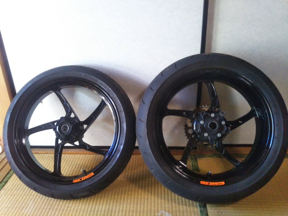 スズキGSX1400用OZ-racing製ホイール前後セット 【公式通販】