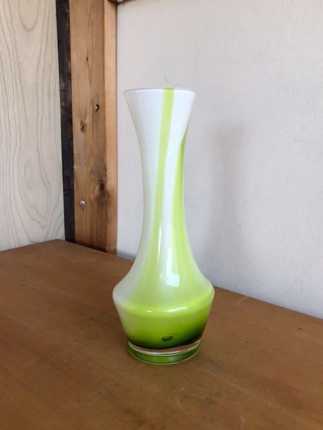 ガラス製 花瓶/ 花器/置物/ 緑/ レトロ/ 気泡/ マーブル/ 色被せ_3