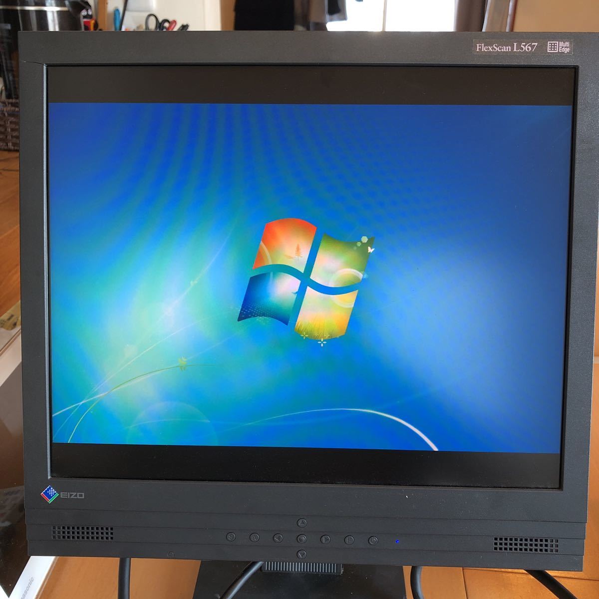 FlexScanL567 液晶ディスプレイ （ナナオ製）_4