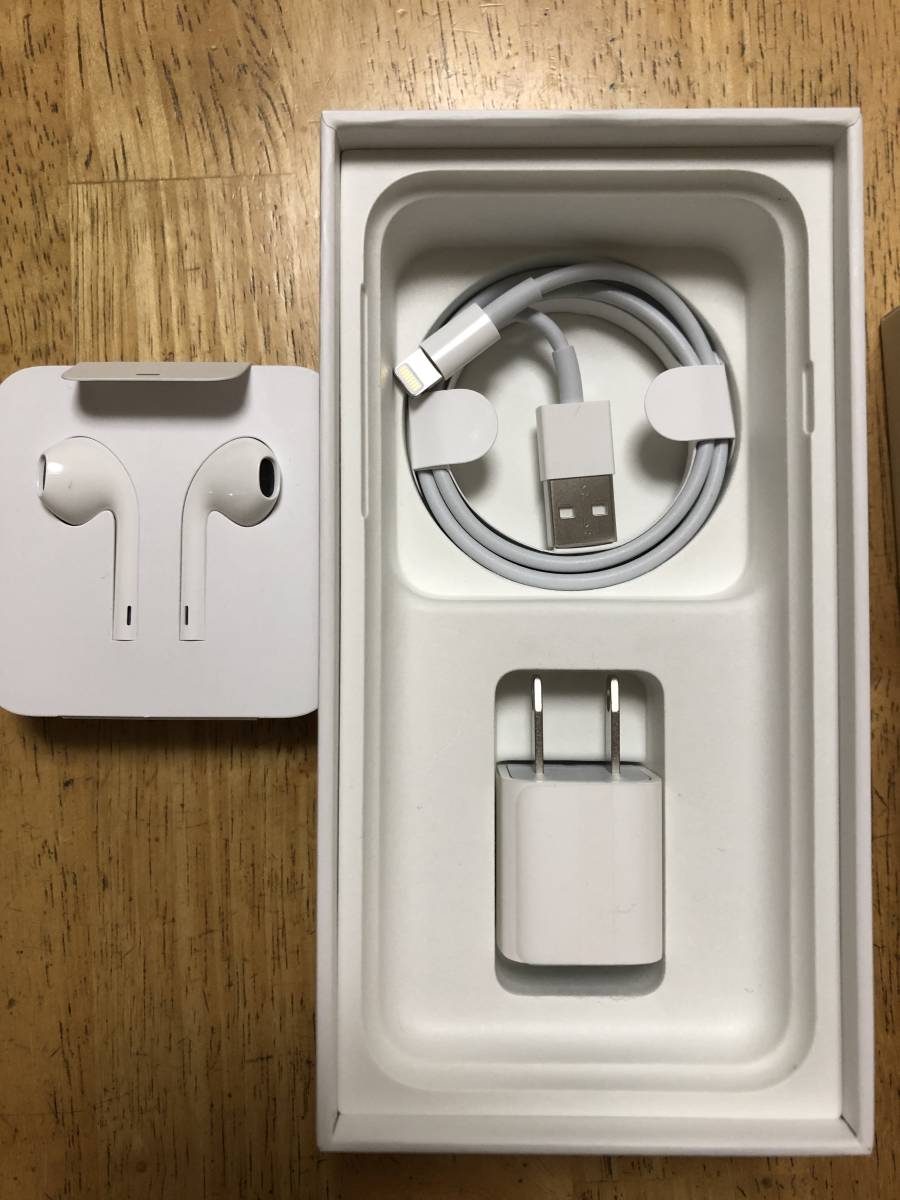 iphone7 付属品一式（未使用）＋外箱、内トレイ_1