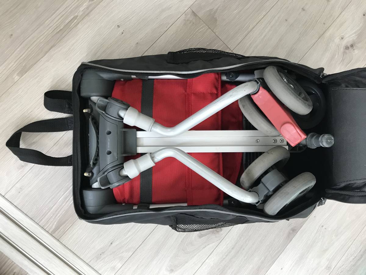 世界最小！折りたたみベビーカー QuickSmart社製_3