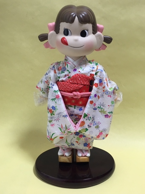不二家 ペコちゃん 誕生50周年記念 晴れ着ペコちゃん 曙（当選品