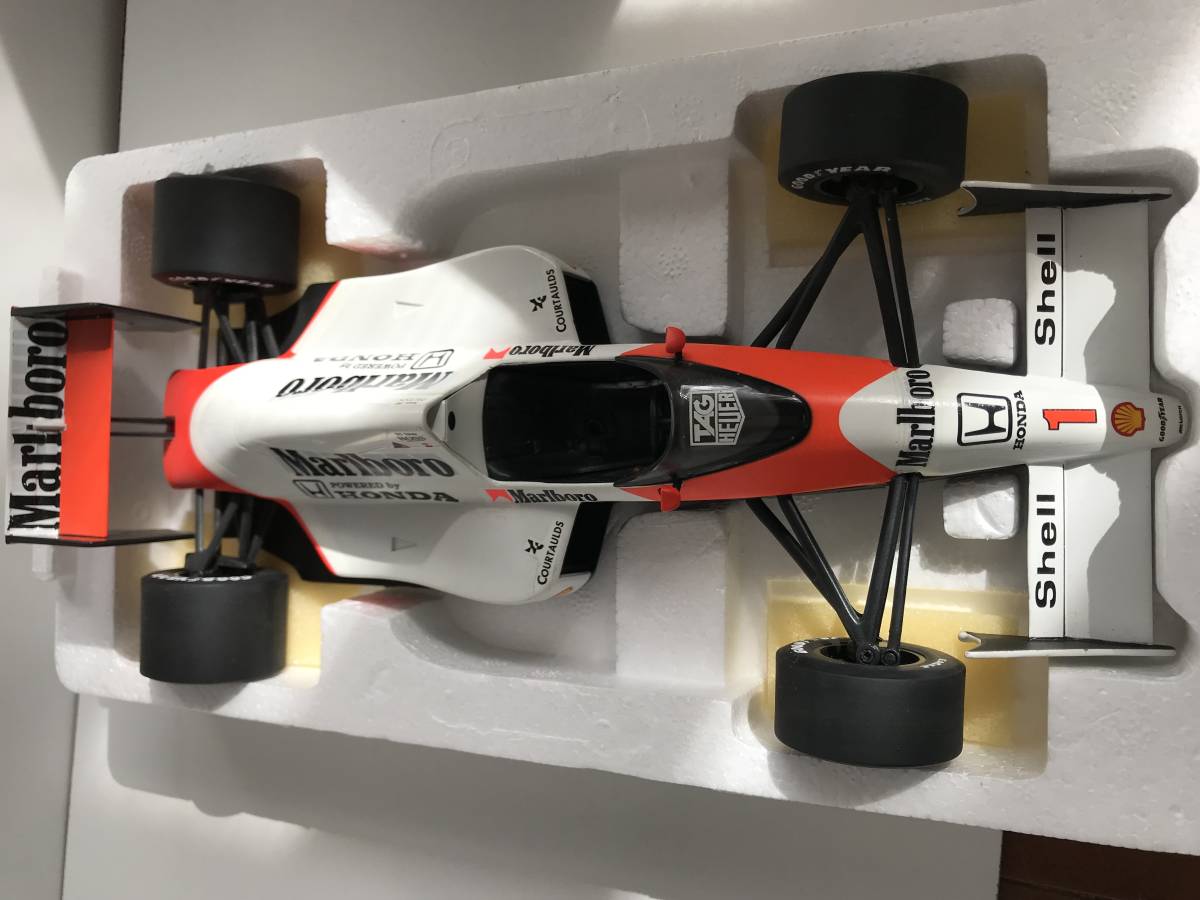 PMA 1⁄18マクラーレン ホンダ MP4⁄5 A.セナ 1989年 マルボロ仕様