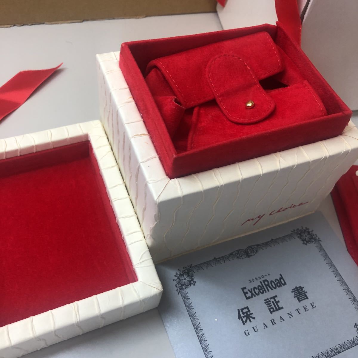 美品 オメガ Ω OMEGA 高級腕時計 飾り箱 レディース 外箱付き 保証書 取扱説明書 ノベルティ付き 1円スタート_2