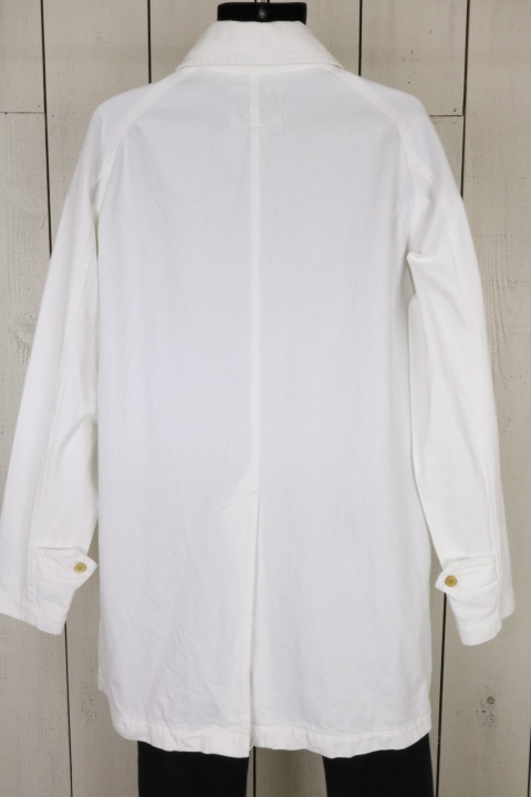 19SS【美品】☆CALEE　キャリー：デニム　ステンカラーコート　ホワイトＬ ステンカラーコート キャリー：デニム 19SS美品☆CALEE nine ジャケット 秋冬の名コンビステンカラーコート×デニムのお手本コーデ5選