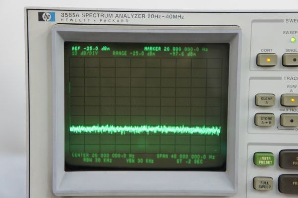 B1337サ18G] HP 3585A SPECTRUM ANALYZER スペクトラムアナライザー 20Hｚ-40MHｚ 取説(英語)付