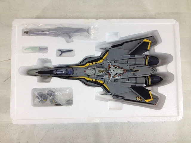 ジャンク品 DX超合金 VF-25S アーマードメサイアバルキリー