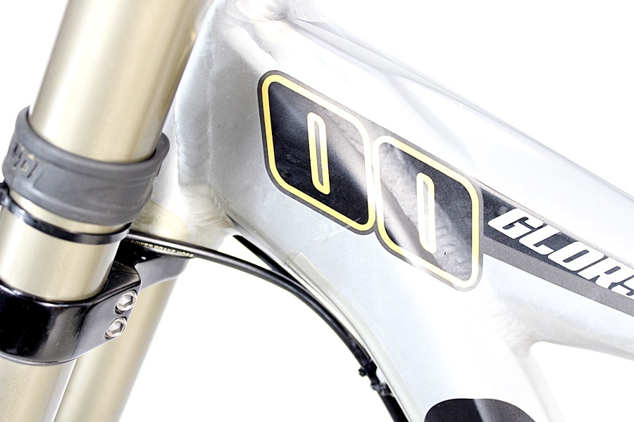 Glory Giant 0 - Bike 1 Mountain Magazine Action Test: 2 Reviews