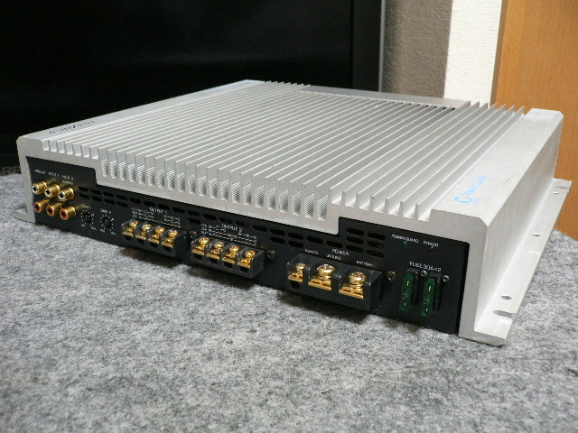 定番，新作】 ADDZEST アゼスト APA4400 4ch パワーアンプ 部品交換済み