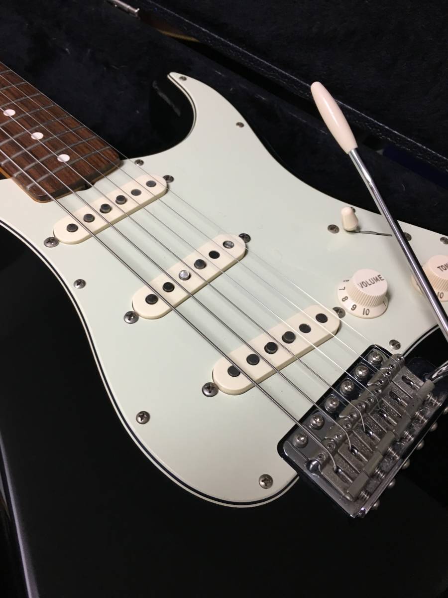 2007年製　Fender Classic 60s Stratocaster / 生産完了モデル　USA Texas Special搭載モデル　直接引き取りも歓迎_4