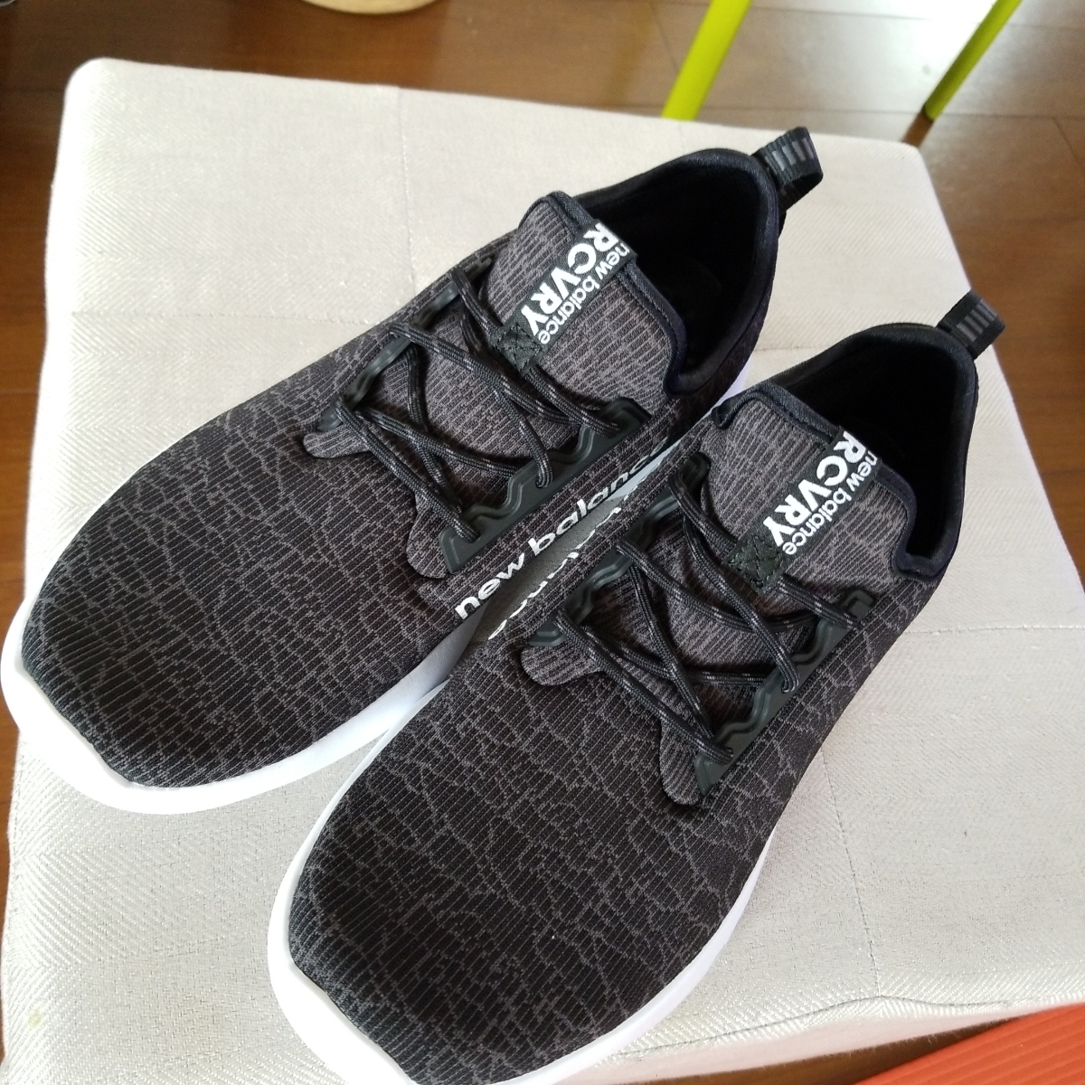 ニューバランス new balance スリッポン 28センチ RCVRYCB 国内正規 