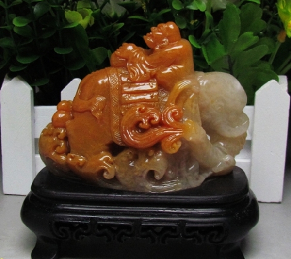 藏出 古董品 昌化鶏血石 細密彫 羅漢の象 置物 擺件 古賞物 【公式通販】