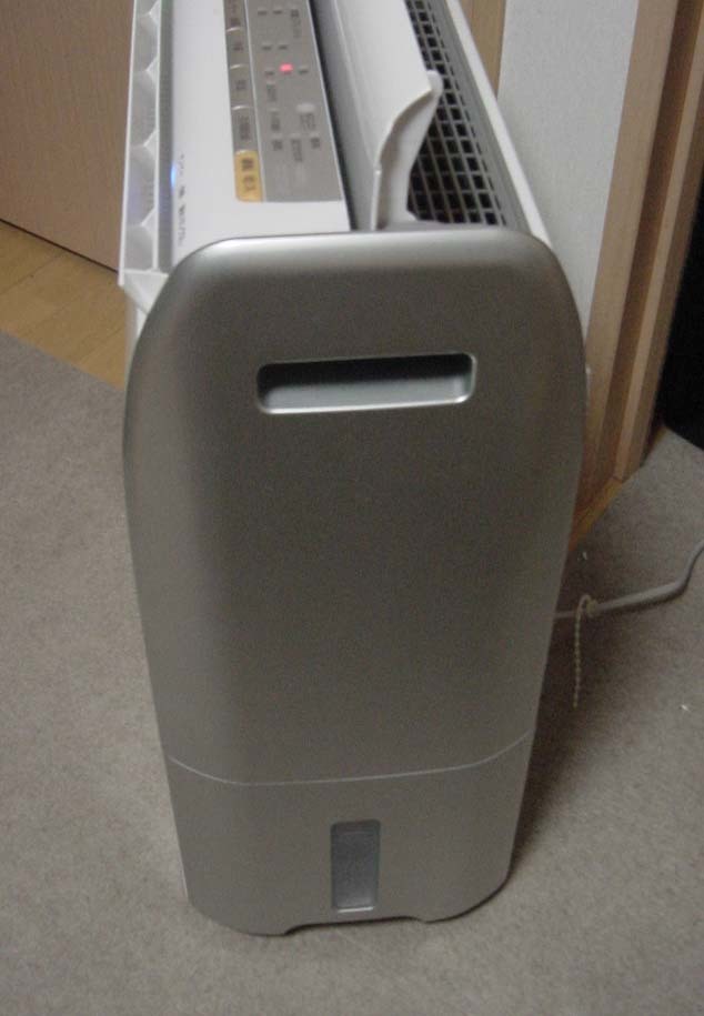 中古品 2016年製 コロナ衣類乾燥 除湿機◇除湿量6.3L (木造7畳・鉄筋14