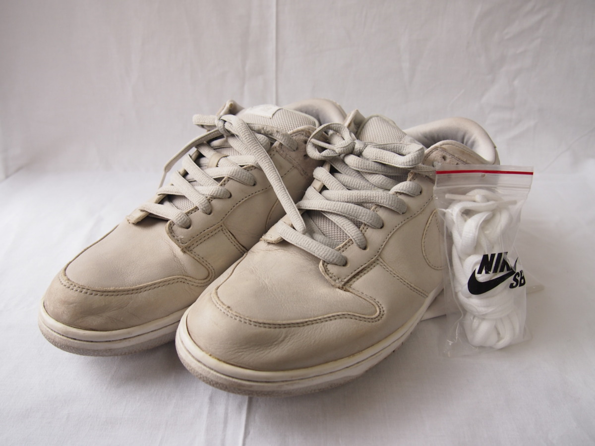 NIKE DUNK LOW PREMIUM WP MEDICOM TOY/GORE-TEX ナイキ ダンクロー 