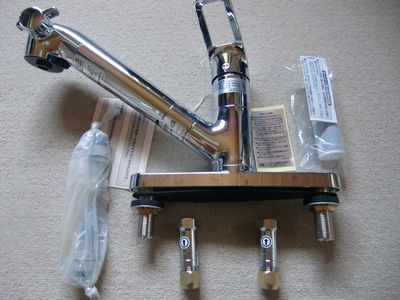 TOTO浄水器兼用シングルレバー混合栓　TKHG 39JX