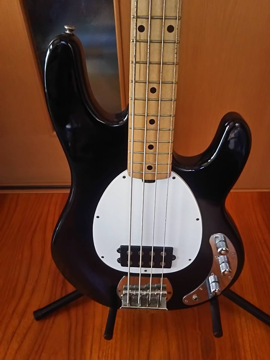 OLP Stingray MusicManのエントリーブランドOLPのStingRayタイプが入荷