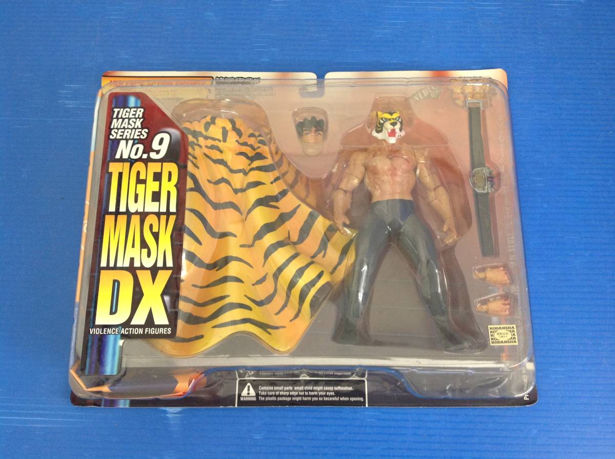タイガーマスク 海洋堂 DX : 限定血飛沫ver アクションフィギュア 