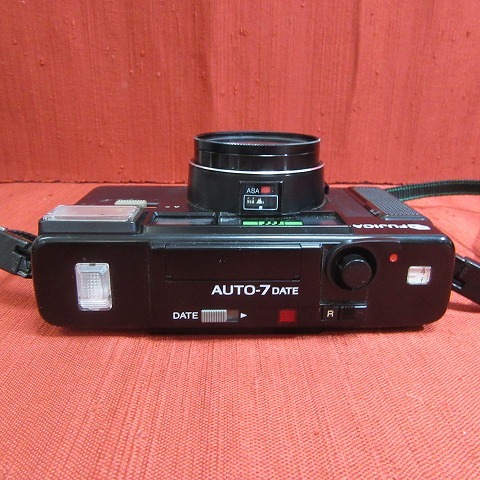 FUJICA　AUTO-7　FOCUS　DATE　1：28　ｆ＝38ｍｍ_6