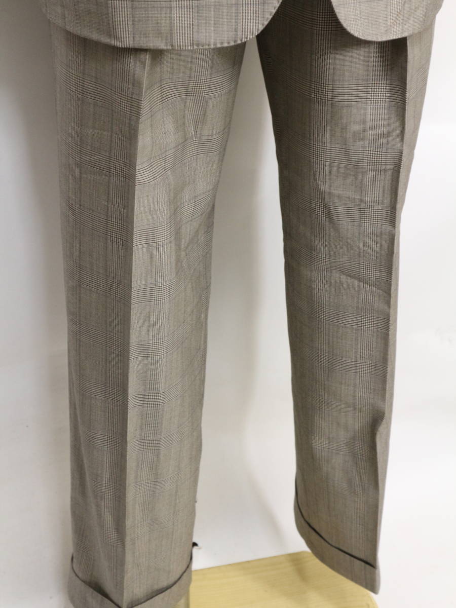 1円～【エルメネジルド ゼニア本物】スーツ/3ピース/ウール/チェック/ベージュ系【K395M エルメネジルド ゼニア cloth ウインターセール 11&frasl;8(土)～11&frasl;24(月・祝) オーダースーツのビッグ