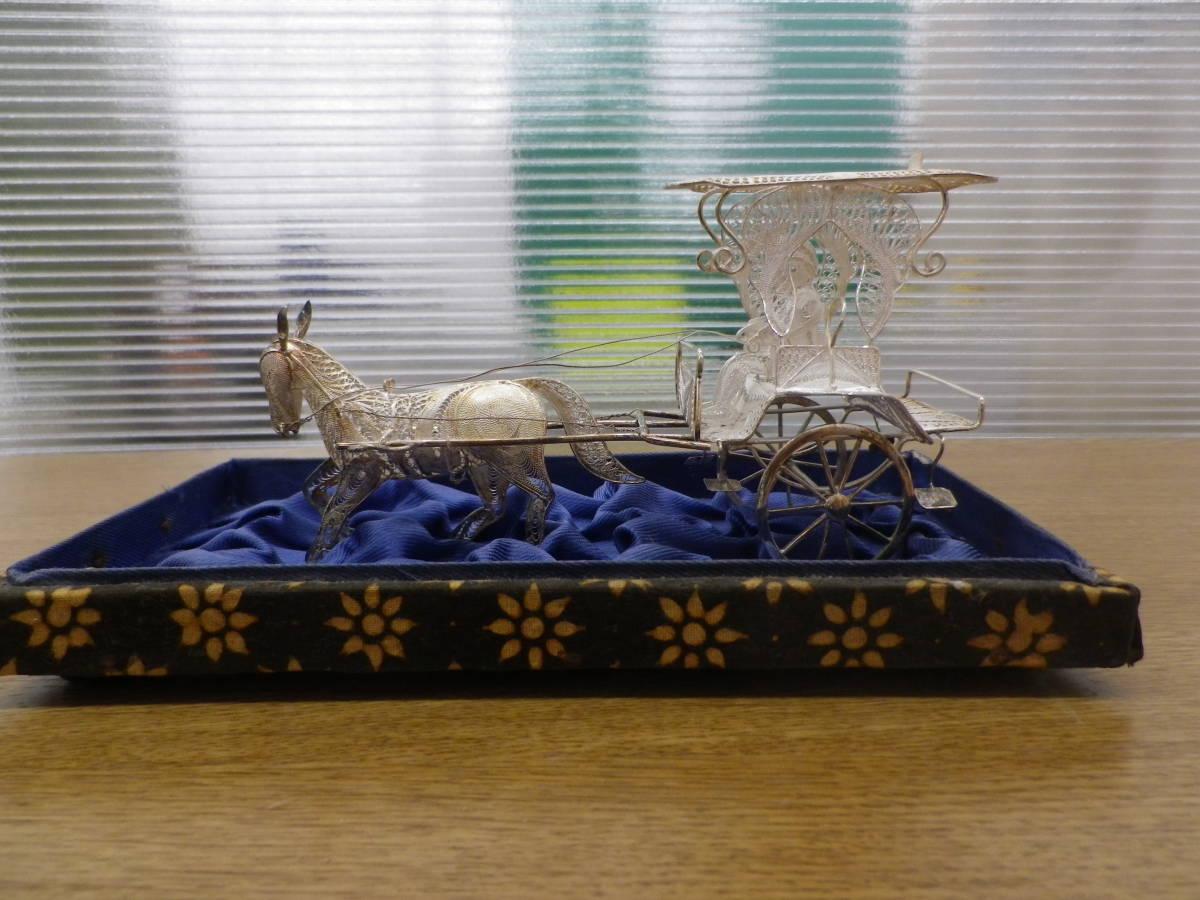 限定SALE，SALE 【3941】馬車 細密銀細工 オブジェ シルバー 置物 飾り 馬 ディスプレイ ケース付属 レトロ アンティーク インテリア コレクション