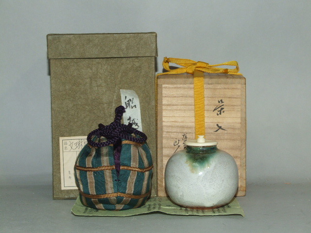 新作登場，最新作 宝扇 茶道具/文琳茶入 赤膚 /尾西正人 作/共箱/(茶道具)｜売買されたオークション情報、yahooの商品情報をアーカイブ公開 - オークファン 京焼
