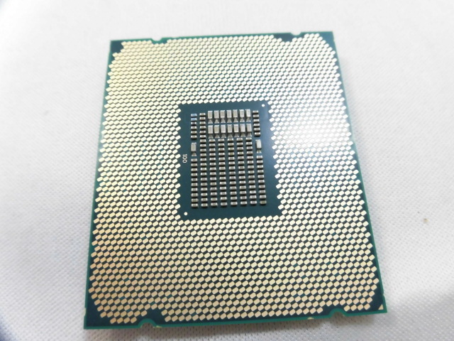 Processore Intel Core I9-9900X LGA2066 - 10 Core/20 Thread, 3.5GHz (Turbo 4.4GHz), 19.25MB Cache, Compatibile Con Chipset X299 - 5