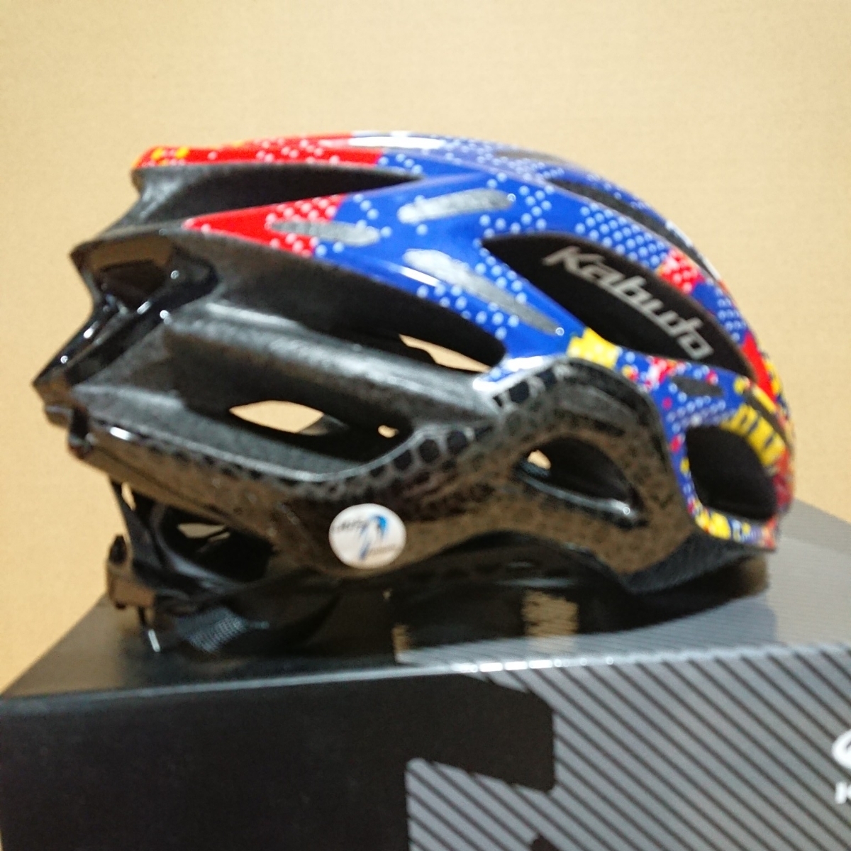 富士ヒル対策！超軽量ヘルメットといえばこのモデルしかない！KABUTO