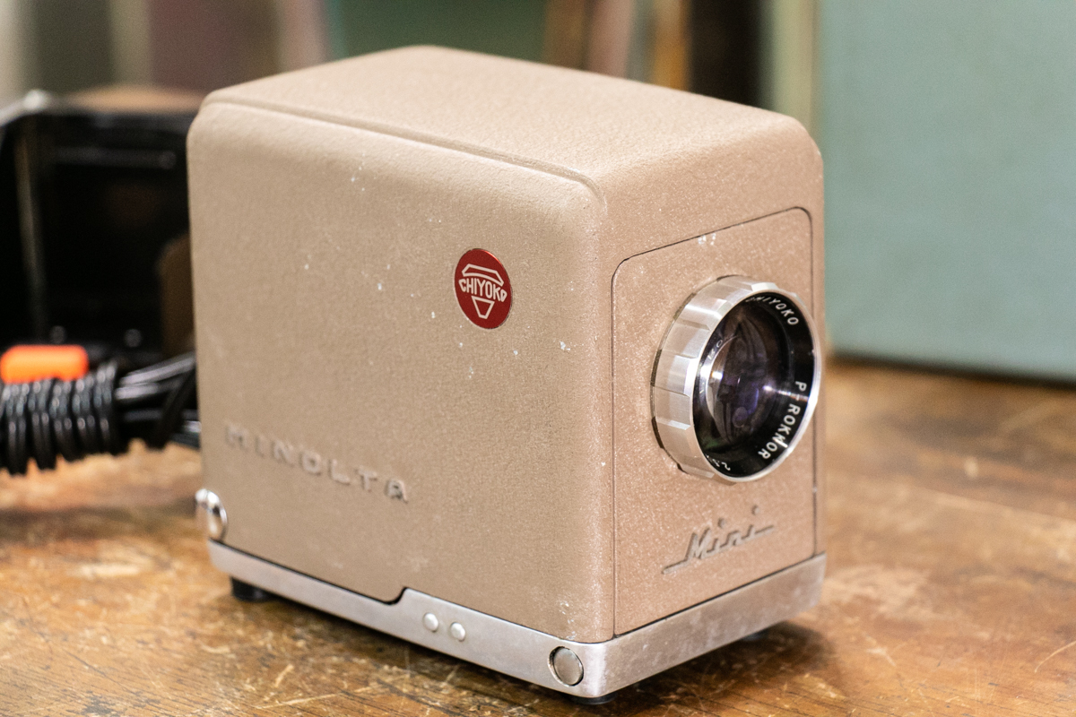 MINOLTA Mini スライドプロジェクター P-ROKKOR 75mm - メルカリ