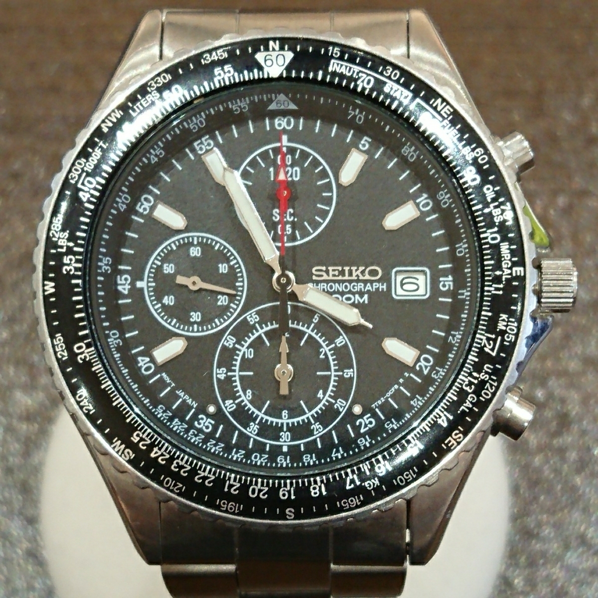 【稼働品(142)】SEIKO セイコー 7T92-OCFO クオーツ 3針 クロノグラフ 黒文字盤