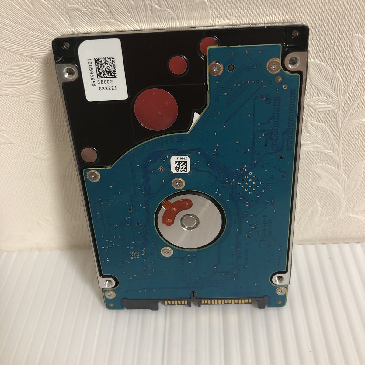 1円スタート 2.5インチ Seagate HDD750GB SATA 正常 美品　ノートパソコン用　フォーマット済み_2