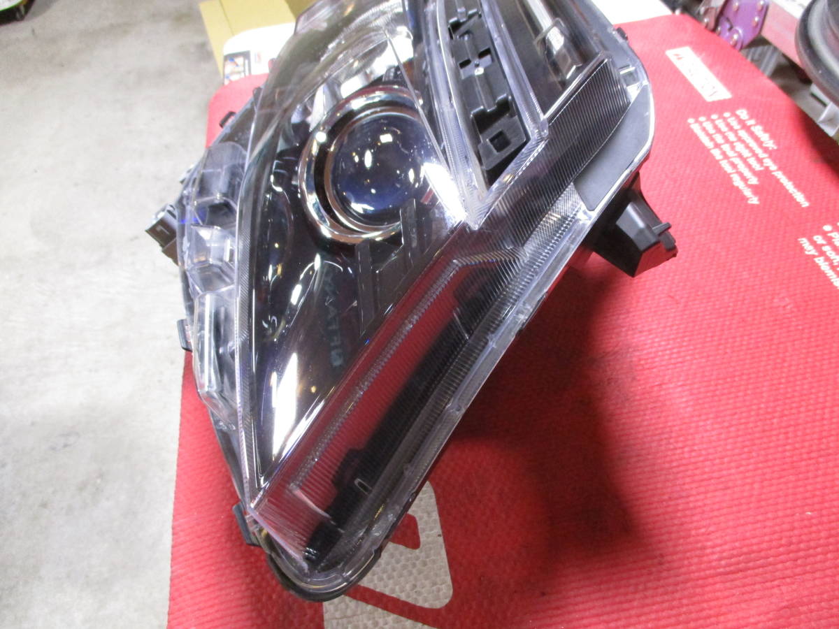 ヴォクシー トヨタ 前期 LED ヘッドライト Yahoo!オークション ZRR80G 