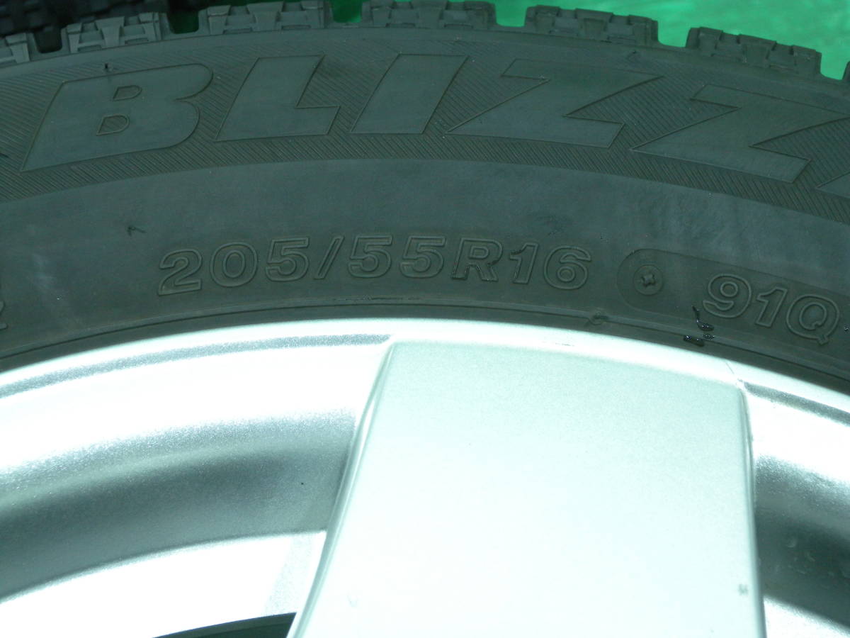 B1243-13 送料無料 205/55R16 スタッドレス 4本セット VRX バリ溝 VW純正 フォルクスワーゲン ゴルフ4 ニュービートル