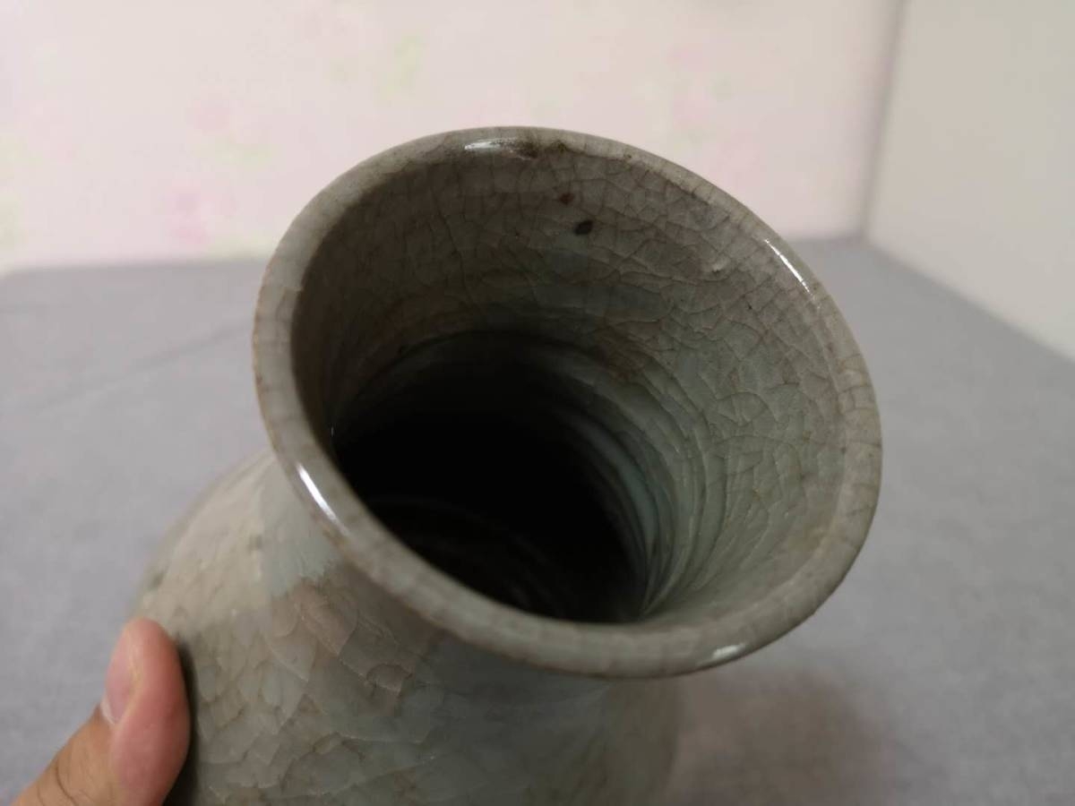 花瓶 壺 唐物 明時代の陶磁器のご売却ならおまかせください│美術品買取り専門 中国 中国古美術・明宣徳・果皮緑地青花宝相紋・抱月瓶・青花磁・壺・花瓶 陶磁器 中国美術 中国古玩 置物 華道具 協貿國際日用品 時代物 CBX-中国古美術 花入 唐