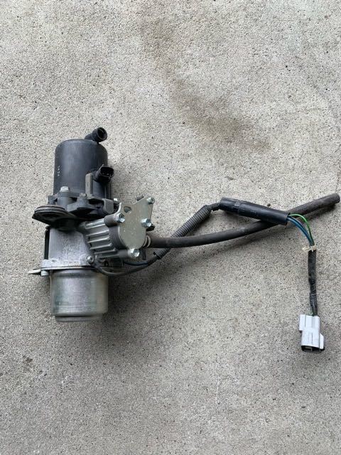 トヨタ クラウン？ マジェスタ？ エアサス 純正品？ 当時物 Yahoo