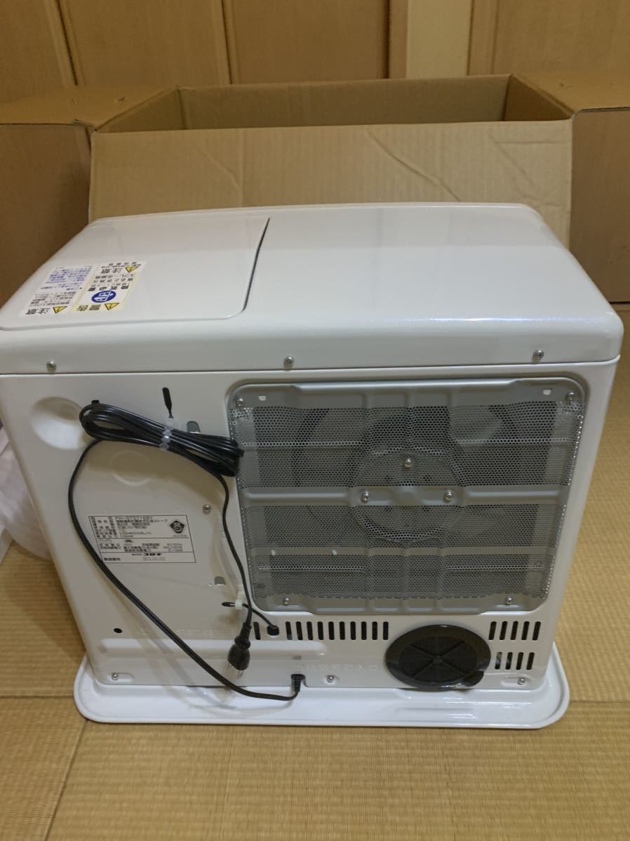 未使用 送料無料 コロナ石油ファンヒーター FH-ST5716BY W 最大20畳の
