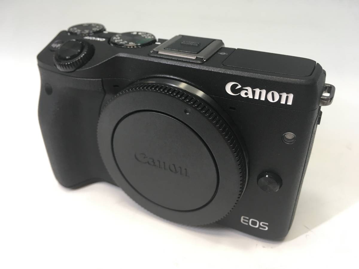 Kiss EOS CANON(キヤノン) X8i ⁄ Canon 一眼レフデジタルカメラ 