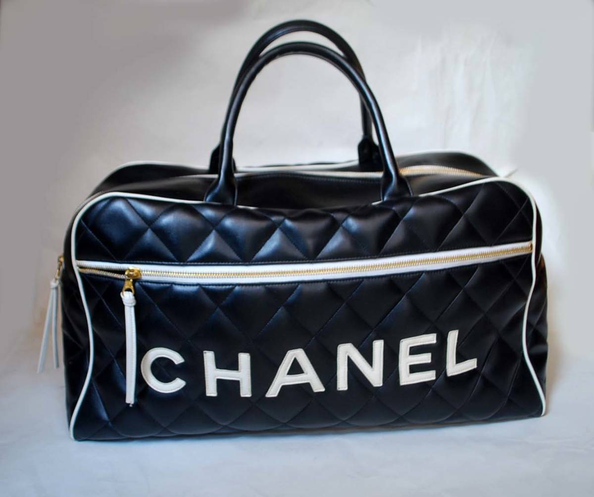 シャネル CHANEL ミニボストンバッグ - ボストンバッグ ブラック 美品 