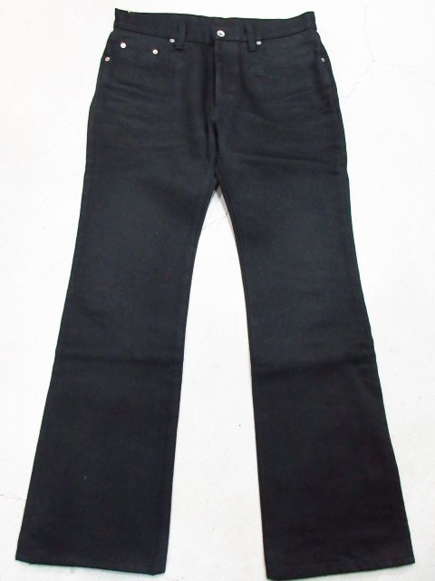 W84cm アイアンハート 黒鎧 21オンス デニム ブーツカット ジーンズ 34