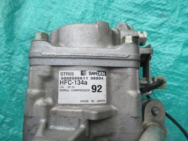 N-BOX DBA-JF1 エアコン コンプレッサー 38810-5Z1-004 [ZNo:04008688