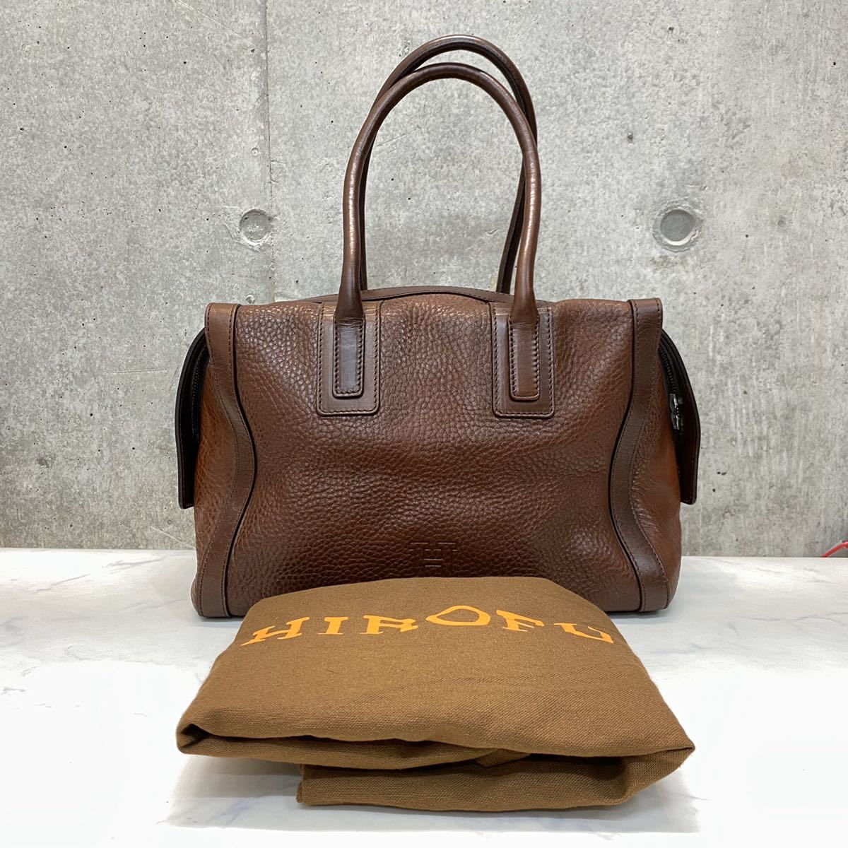 美品 HIROFU ヒロフ イタリア製 本革 レザー ハンドバッグ 肩掛け可能 